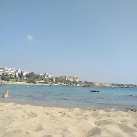 Newly Furbished Near Corallia Beach *